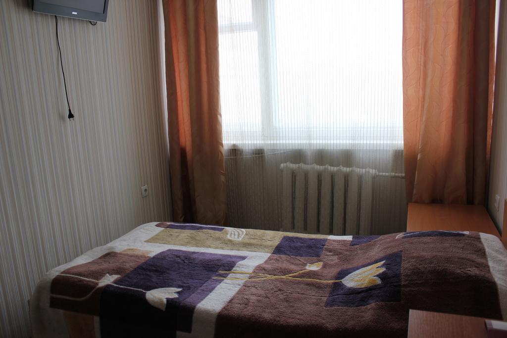 Ust-Kamenogorsk Hotel Екстериор снимка