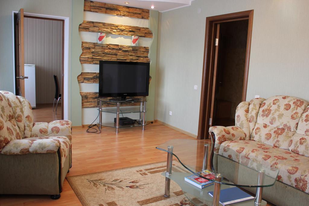 Ust-Kamenogorsk Hotel Екстериор снимка