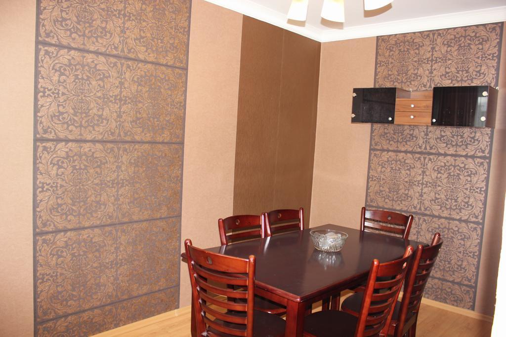 Ust-Kamenogorsk Hotel Екстериор снимка